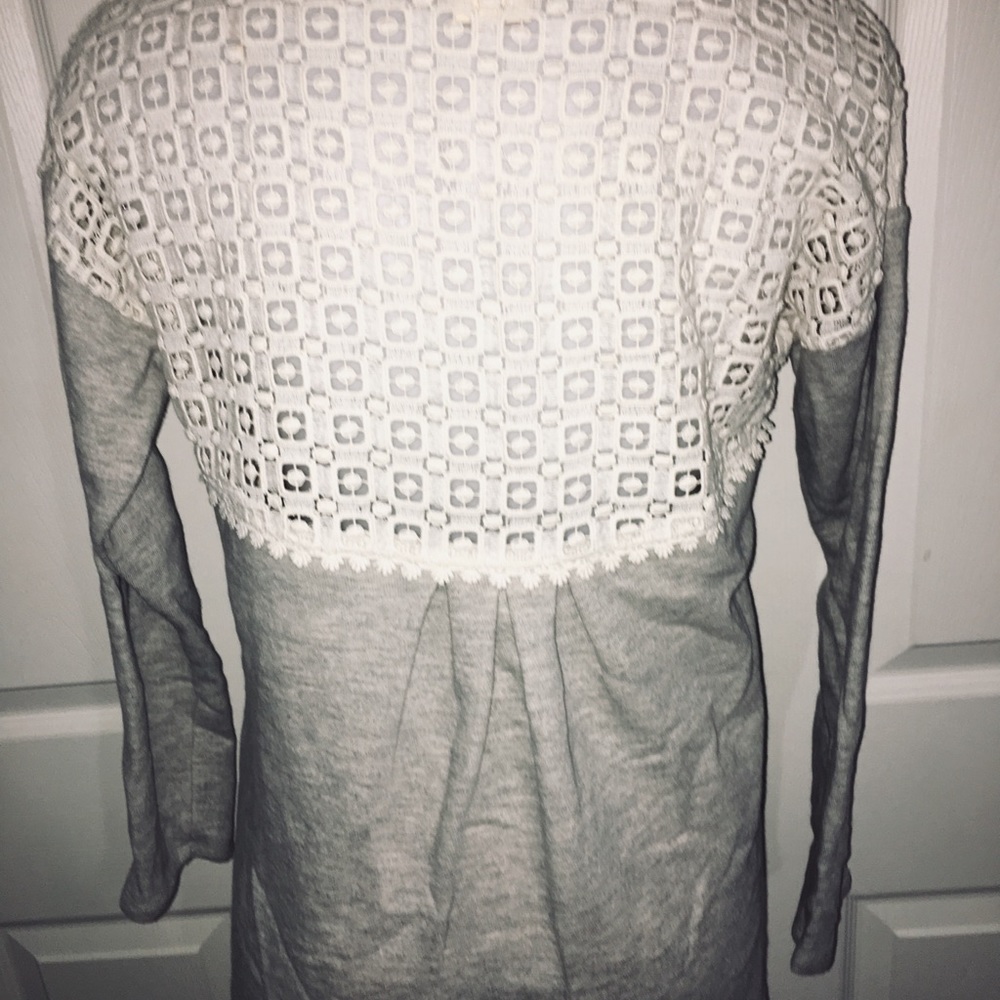 Med O’Neil sweater
